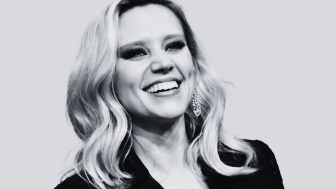 Kate McKinnon Partner Jackie Abbott s Story kate-mckinnon-partner-jackie-abbott-s-story